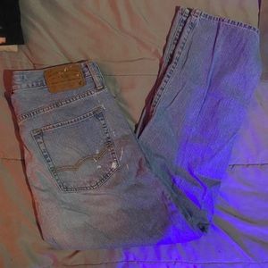 American Eagle Outfitters men’s 29x30 lose jeans.